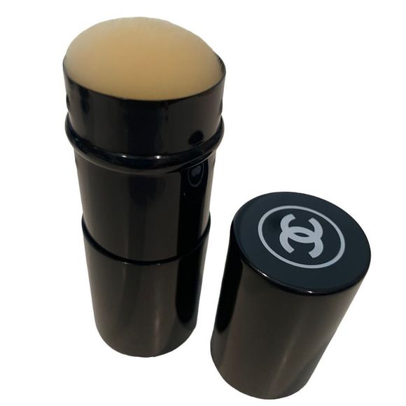 CHANEL Les Beiges Retractable Kabuki Brush - Picture 3 of 10